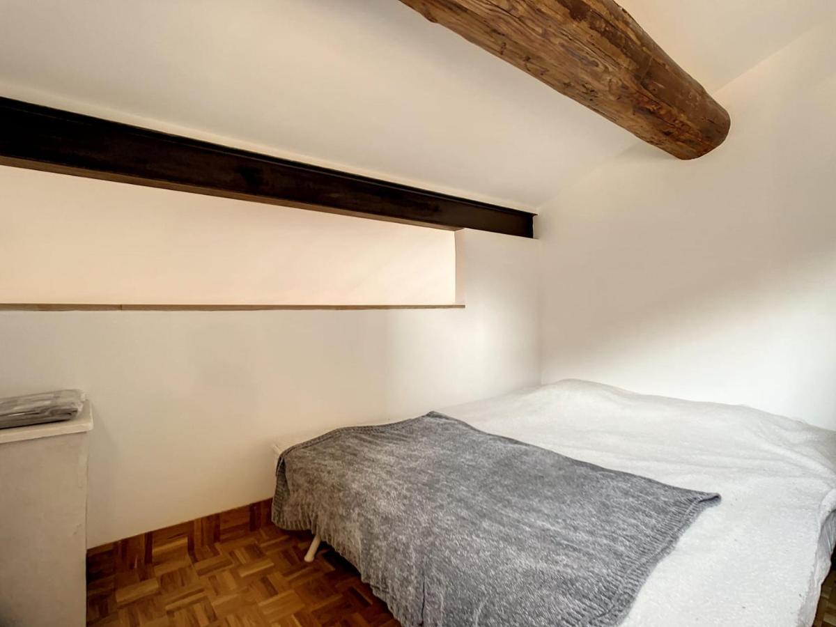 Pygmalion Apartment Avignon